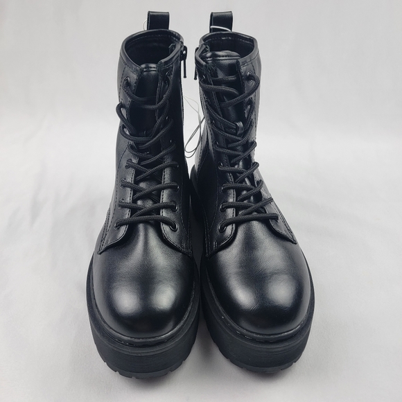 NWT Universal Thread Erin chunky sole combat boots with memory foam - Picture 4 of 6